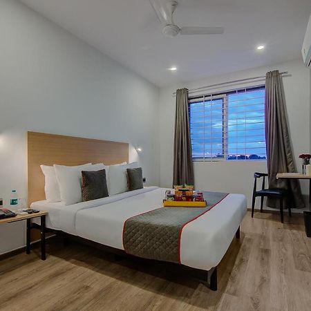 Super Townhouse Global Village Tech Park Near Kengeri Bus Terminal Metro Station Bangalore Eksteriør bilde