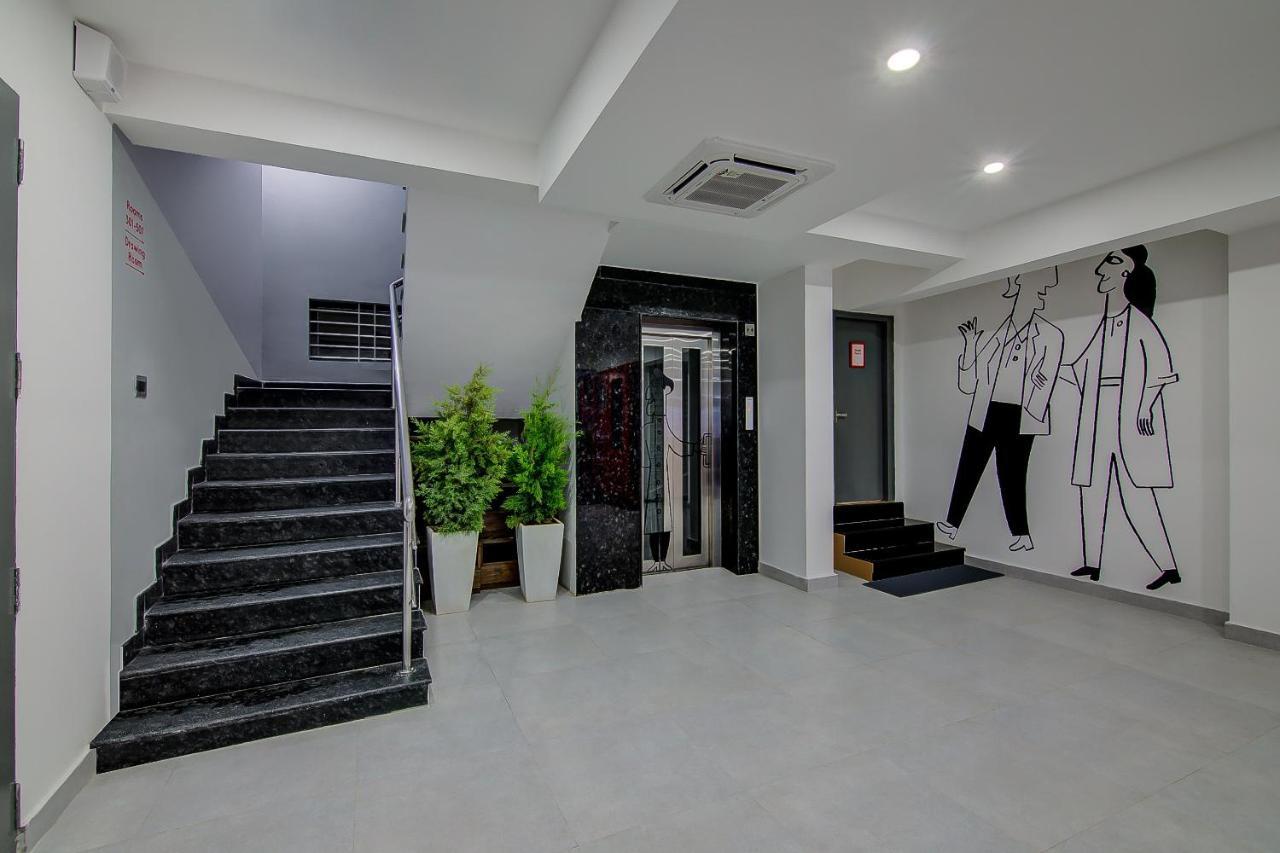 Super Townhouse Global Village Tech Park Near Kengeri Bus Terminal Metro Station Bangalore Eksteriør bilde